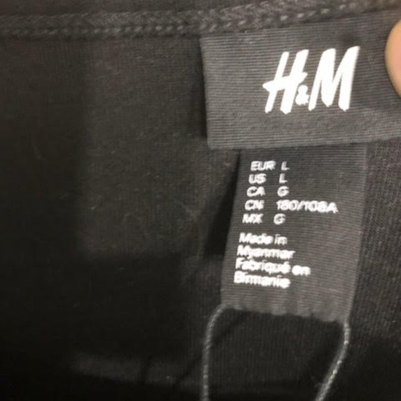 UNISEX LIMITED EDITION  XO THE WEEKND  X H&M  SWEATSHIRT SIZE LARGE - Picture 6 of 9